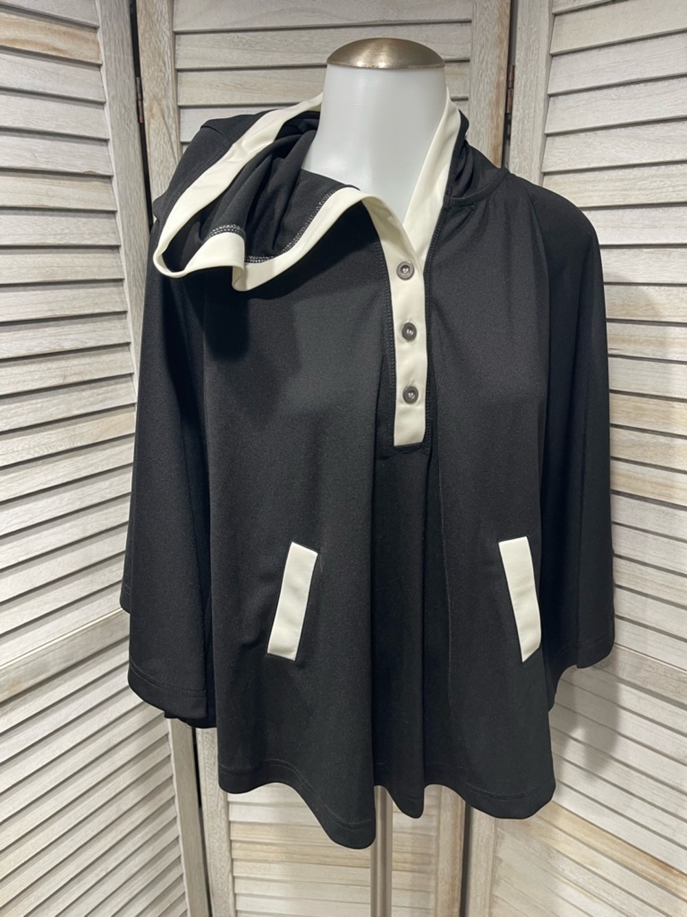 WD.NY Black Top with Hood woman’s shirt